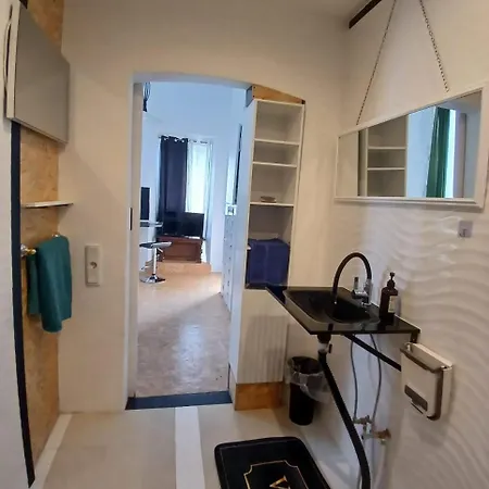 Διαμέρισμα V Kontinente Gutshof Saniertes Hof Ferienwohnung Apartments Sandersleben